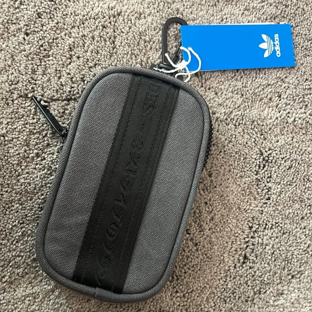 Adidas NMD Pouch NWT - Picture 4 of 7
